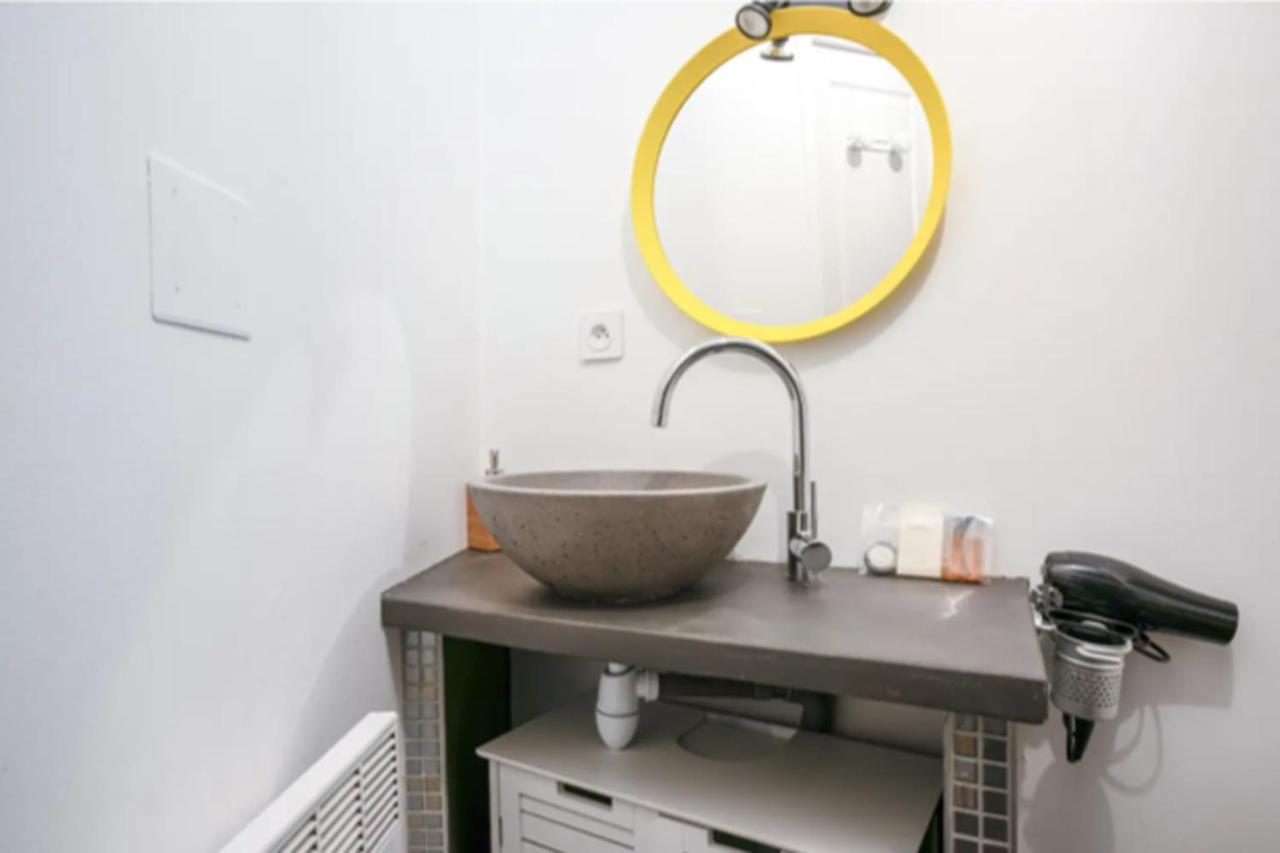 Cosy Studio In The Centre 500M From The Beach Biarritz Exteriör bild
